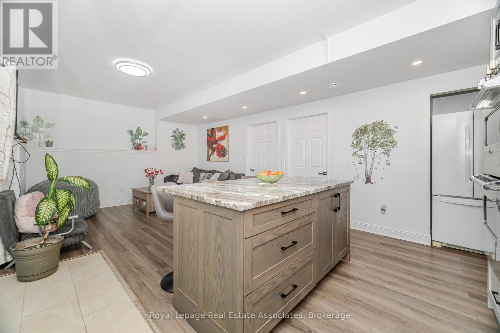 3373 Nigh Road, Fort Erie, Ontario  L0S 1N0 - Photo 26 - X12431446