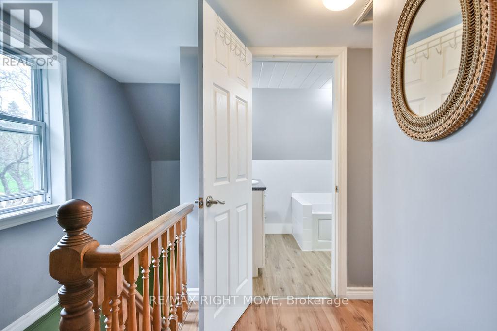 198 Woodchester Avenue, Bracebridge, Ontario  P1L 1H8 - Photo 22 - X12431447