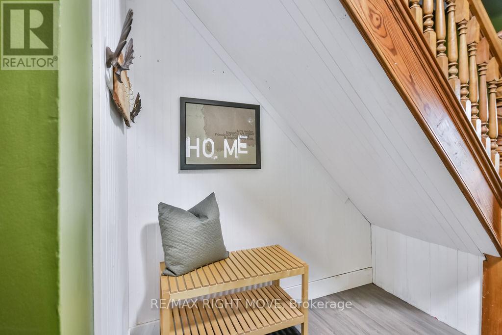 198 Woodchester Avenue, Bracebridge, Ontario  P1L 1H8 - Photo 6 - X12431447