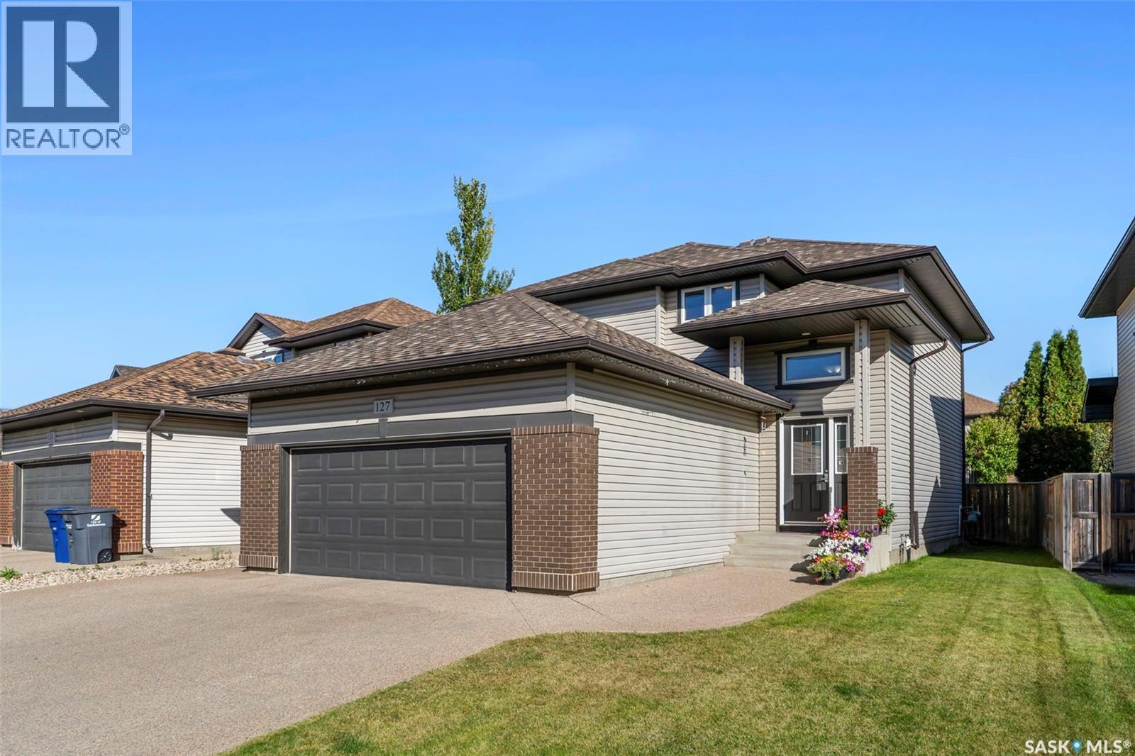 127 Dulmage Crescent, Saskatoon, Saskatchewan  S7T 0C7 - Photo 2 - SK019563