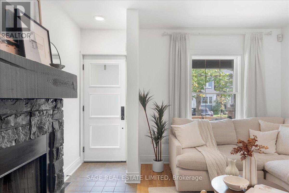 28 Pickering Street, Toronto, Ontario  M4E 3J6 - Photo 3 - E12431462