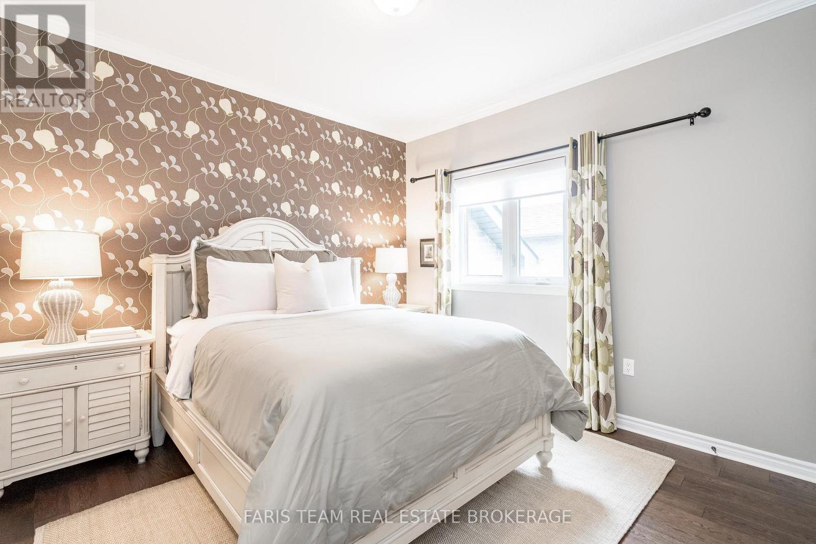 135 Sandringham Drive, Barrie, Ontario  L4N 0Y9 - Photo 20 - S12431464
