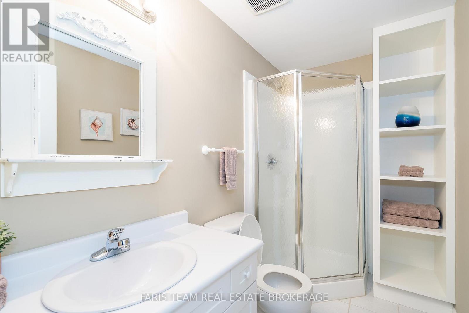 135 Sandringham Drive, Barrie, Ontario  L4N 0Y9 - Photo 30 - S12431464