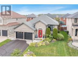 135 SANDRINGHAM DRIVE, Barrie, Ontario