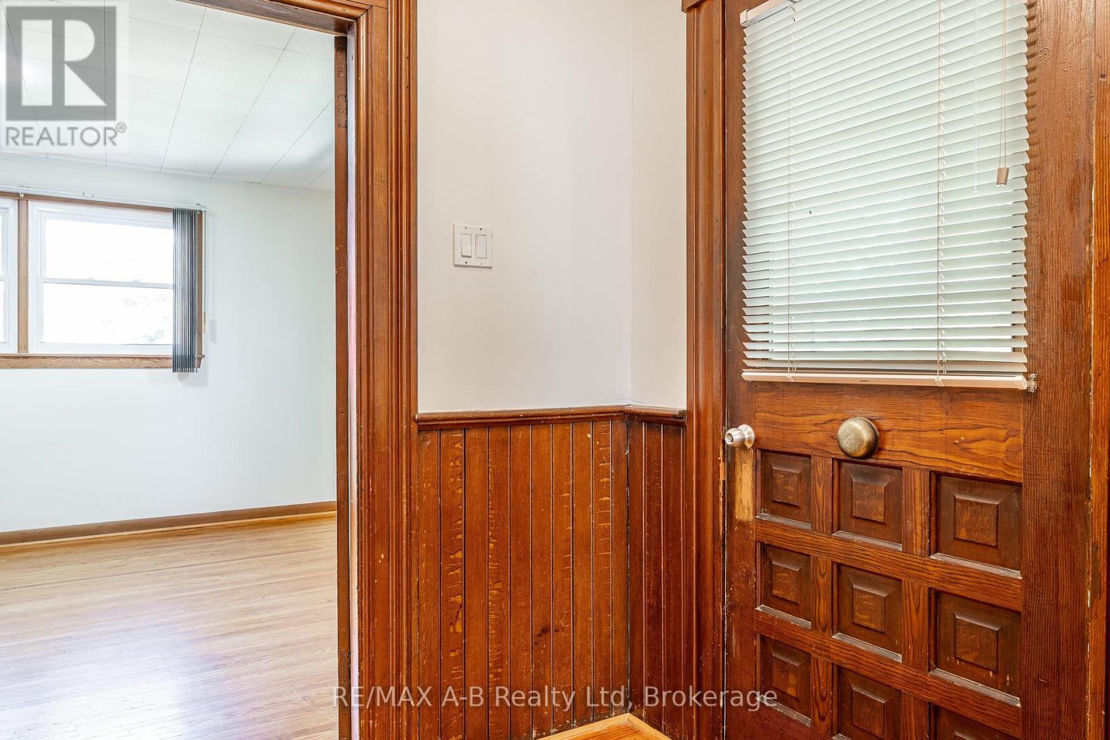 146 Church Street N, St. Marys, Ontario  N4X 1A0 - Photo 24 - X12431498