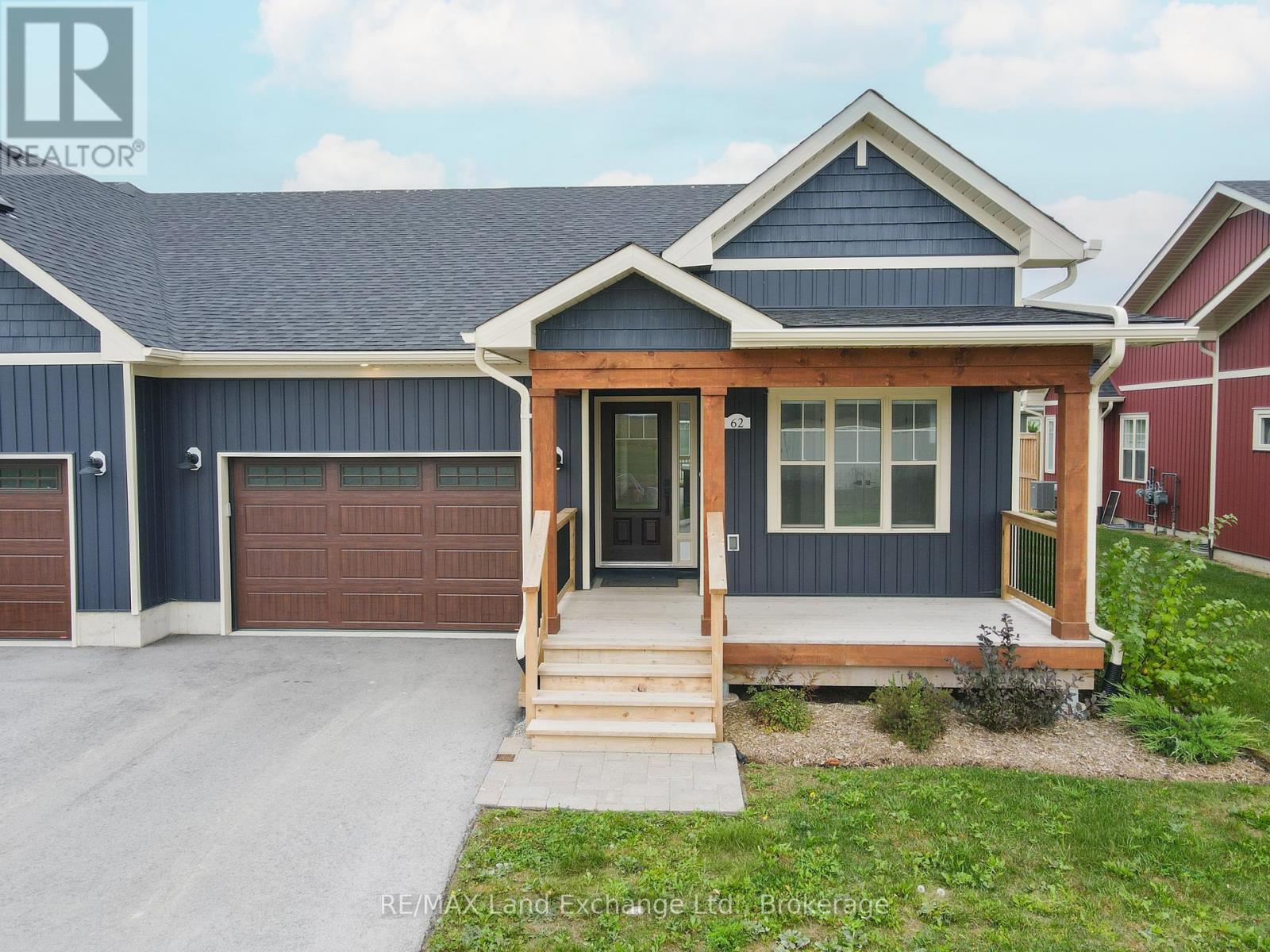 62 Eagle Court, Saugeen Shores, Ontario  N0H 2C3 - Photo 1 - X12431513