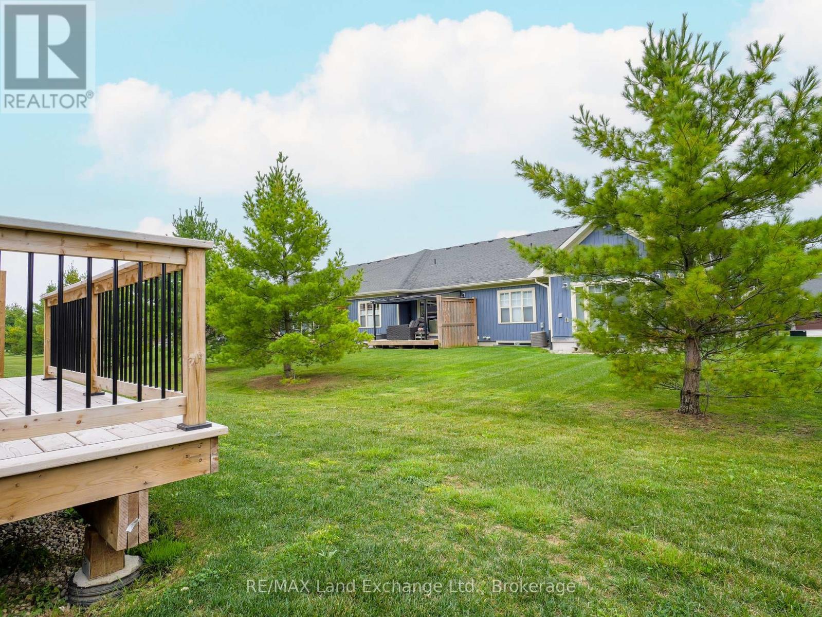 62 Eagle Court, Saugeen Shores, Ontario  N0H 2C3 - Photo 10 - X12431513