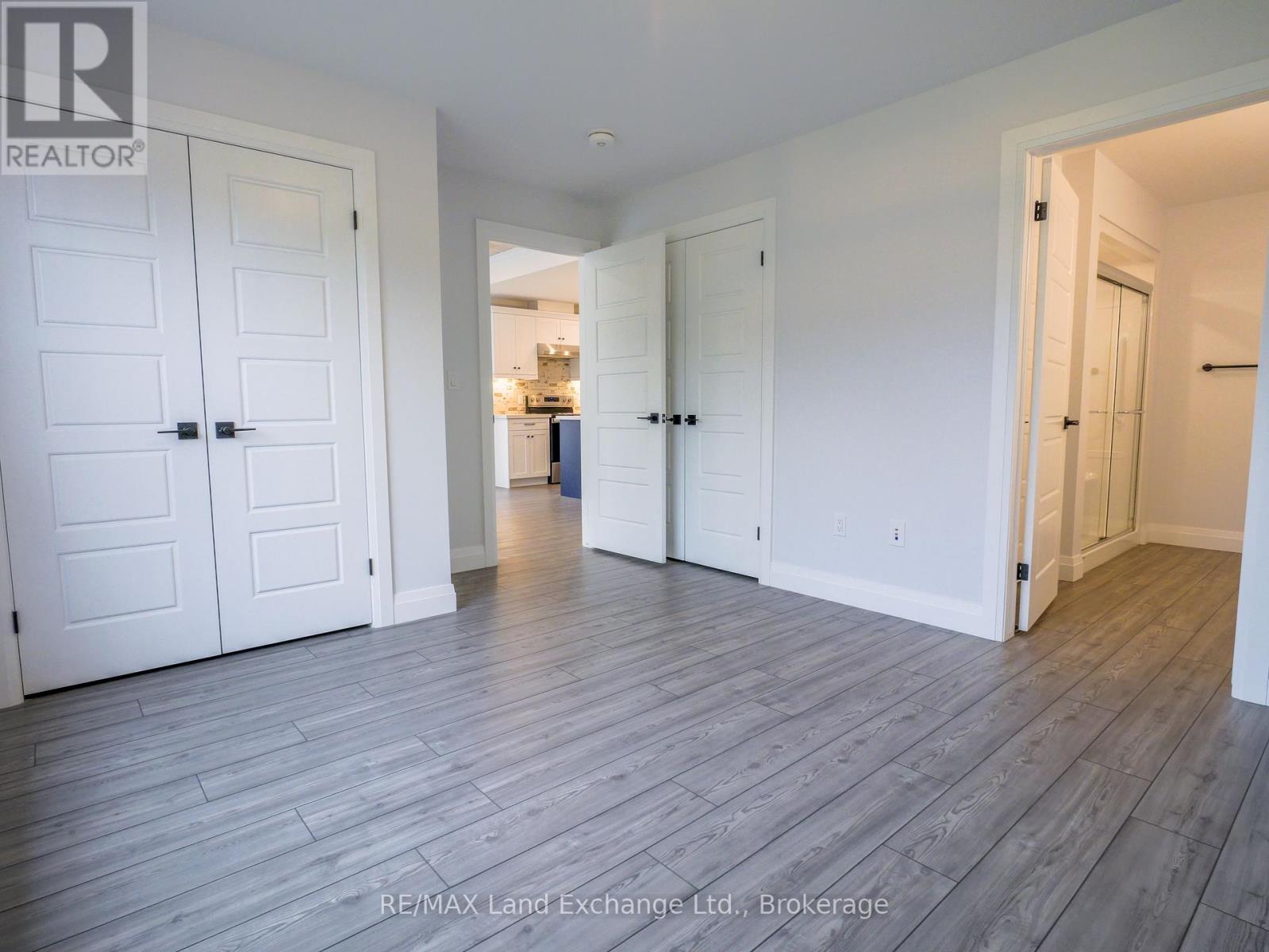 62 Eagle Court, Saugeen Shores, Ontario  N0H 2C3 - Photo 34 - X12431513