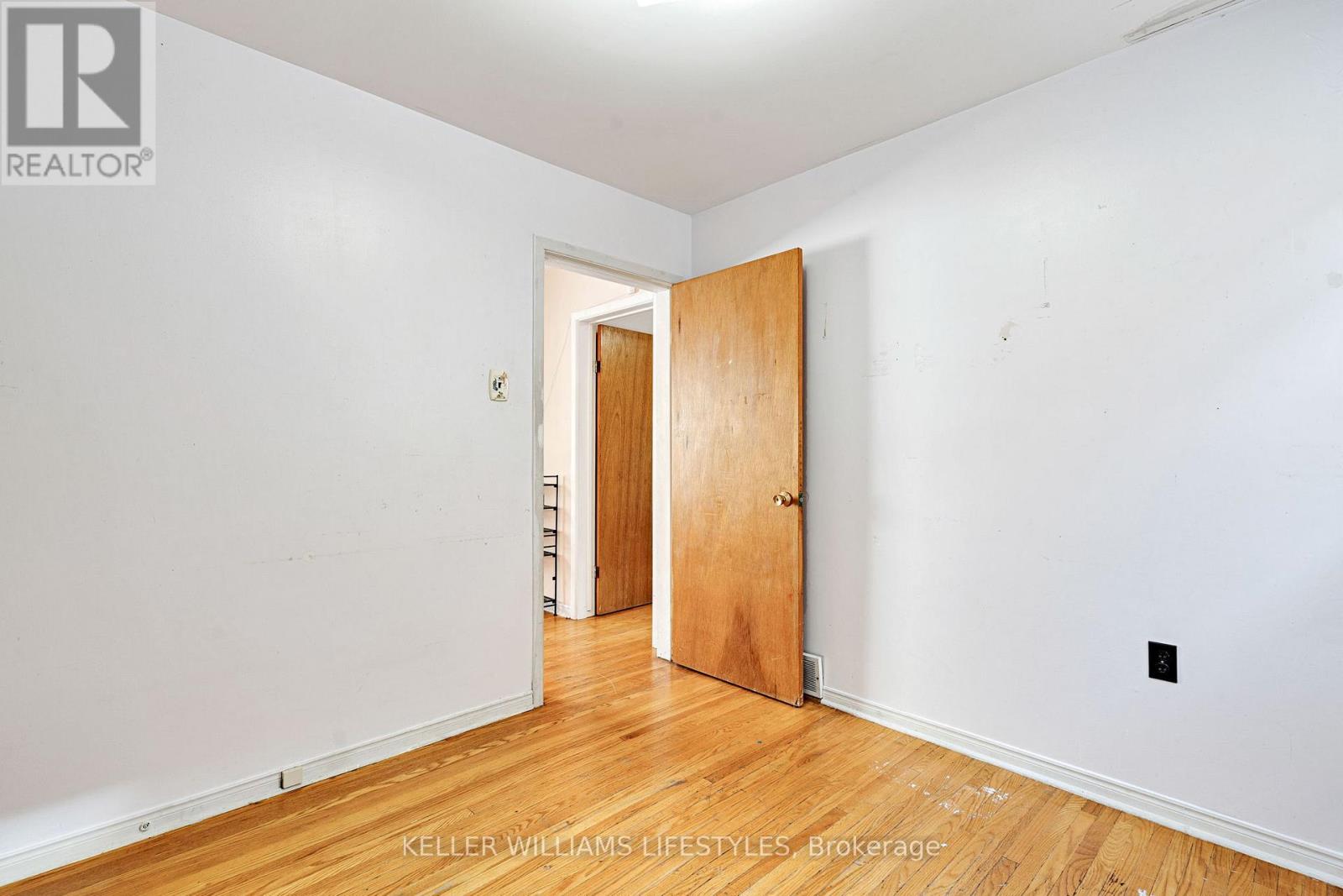 93 Dillabough Street, London East, Ontario  N5Z 2B9 - Photo 21 - X12431473