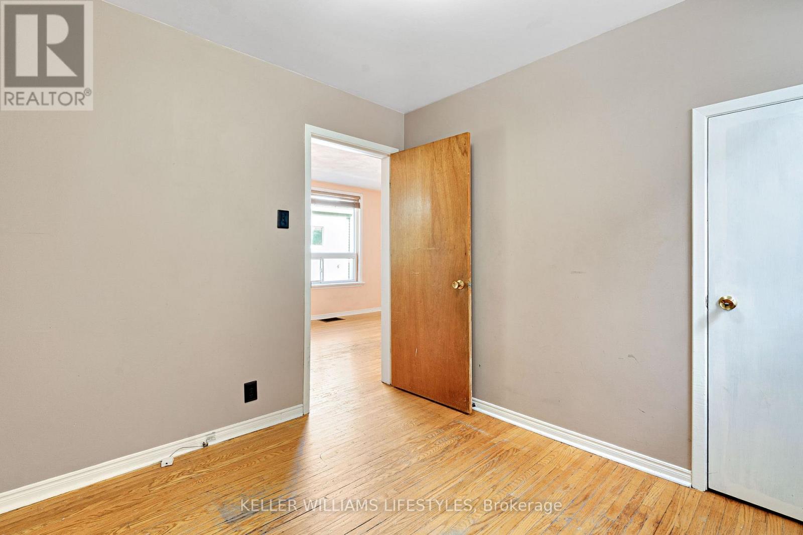 93 Dillabough Street, London East, Ontario  N5Z 2B9 - Photo 23 - X12431473