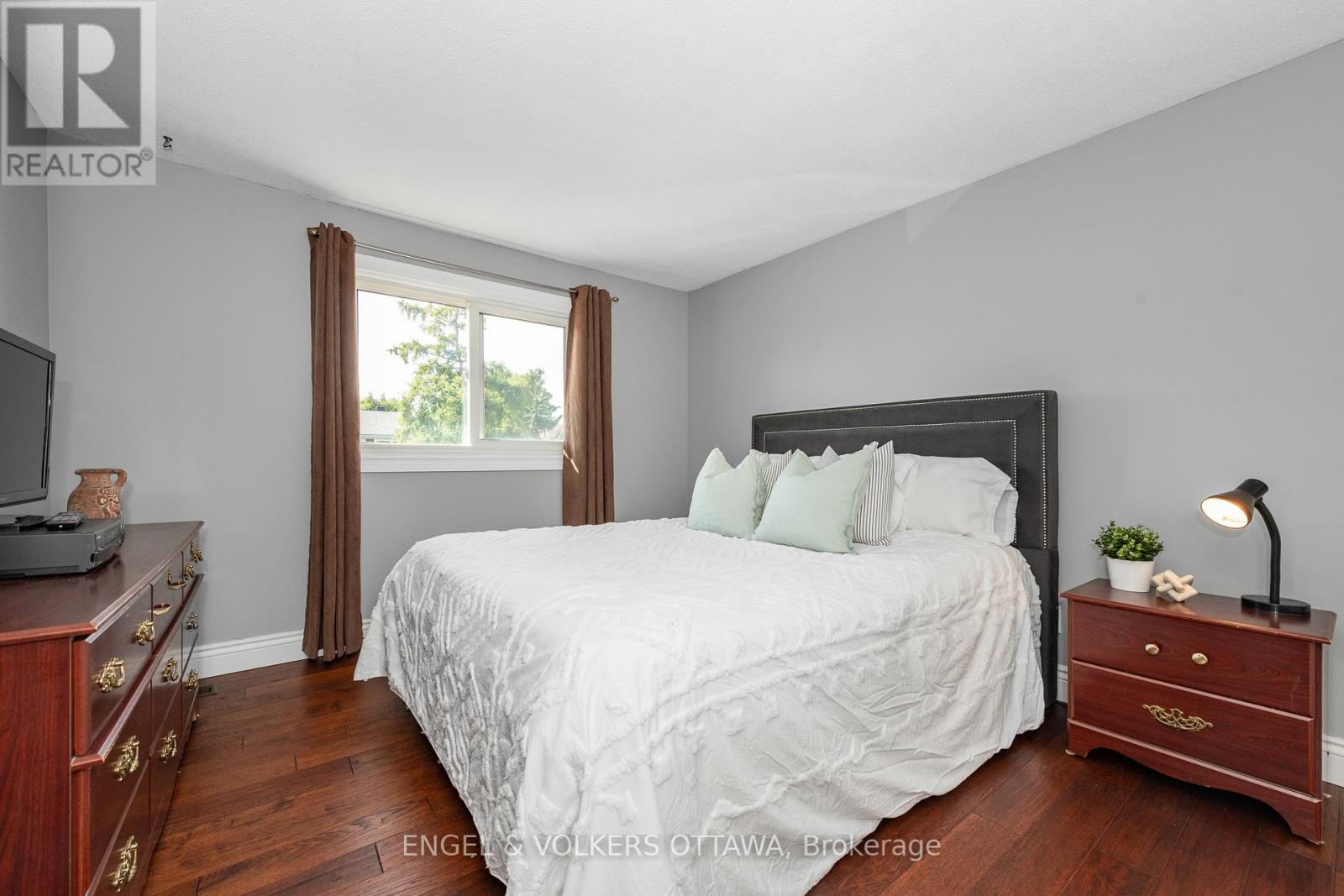 20 Falk Avenue, Ottawa, Ontario  K2J 1L1 - Photo 26 - X12431478