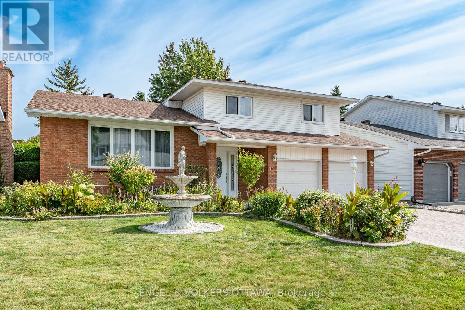 20 Falk Avenue, Ottawa, Ontario  K2J 1L1 - Photo 3 - X12431478