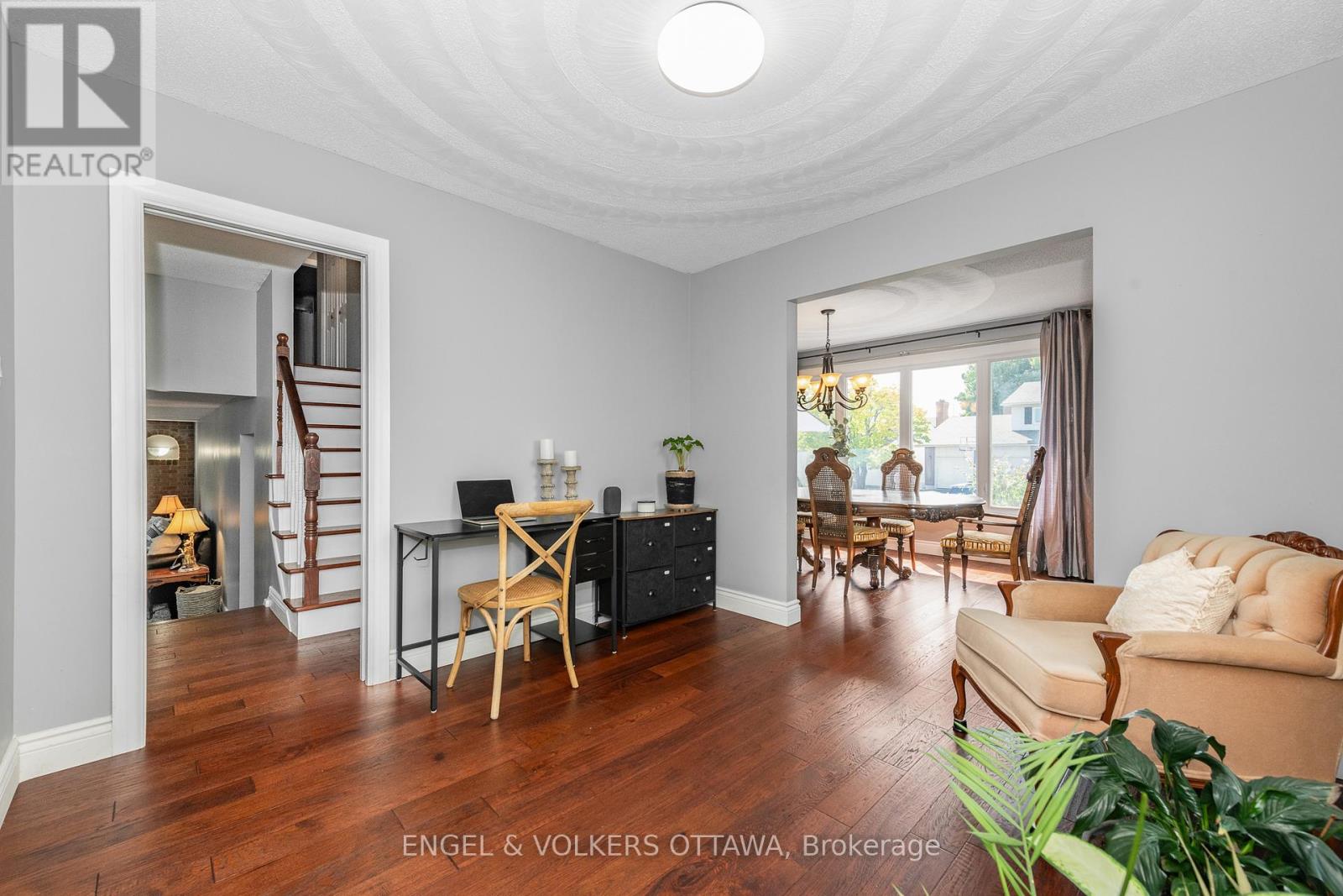 20 Falk Avenue, Ottawa, Ontario  K2J 1L1 - Photo 9 - X12431478