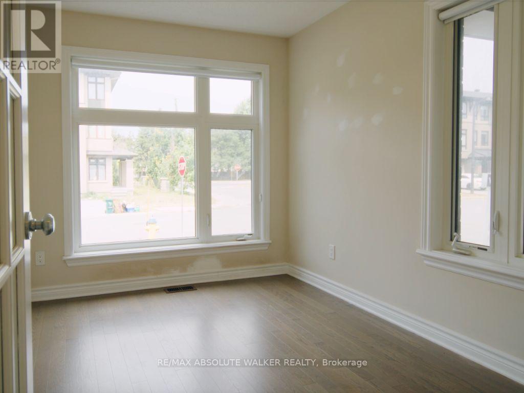 135 Wild Senna Way, Ottawa, Ontario  K2J 5Z7 - Photo 16 - X12431505