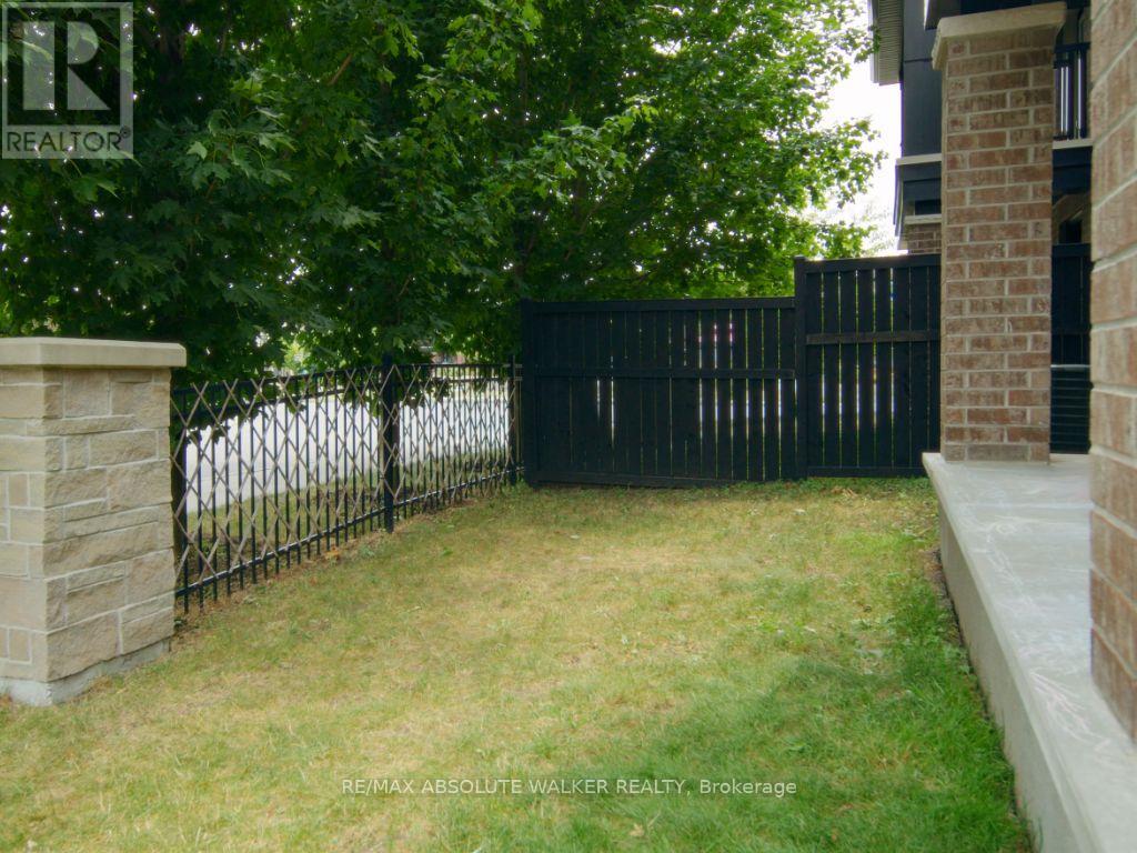 135 Wild Senna Way, Ottawa, Ontario  K2J 5Z7 - Photo 18 - X12431505