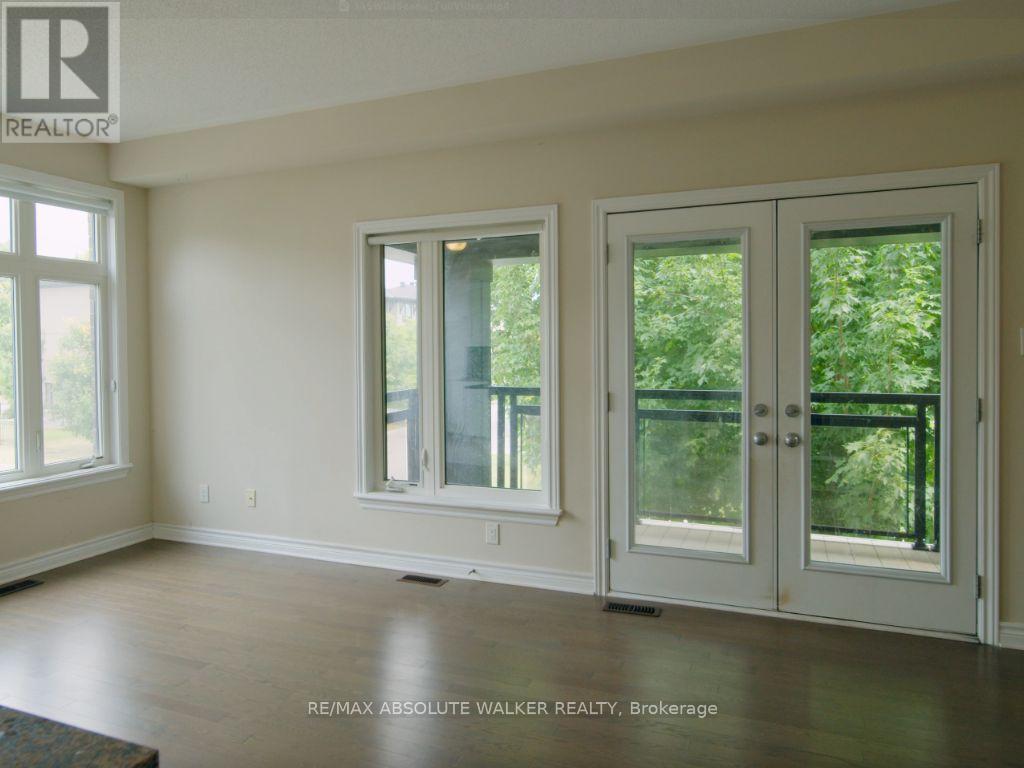 135 Wild Senna Way, Ottawa, Ontario  K2J 5Z7 - Photo 4 - X12431505