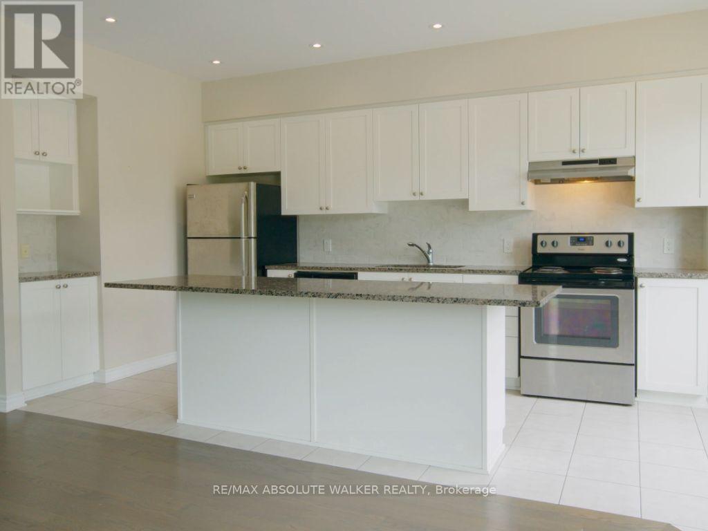 135 Wild Senna Way, Ottawa, Ontario  K2J 5Z7 - Photo 6 - X12431505