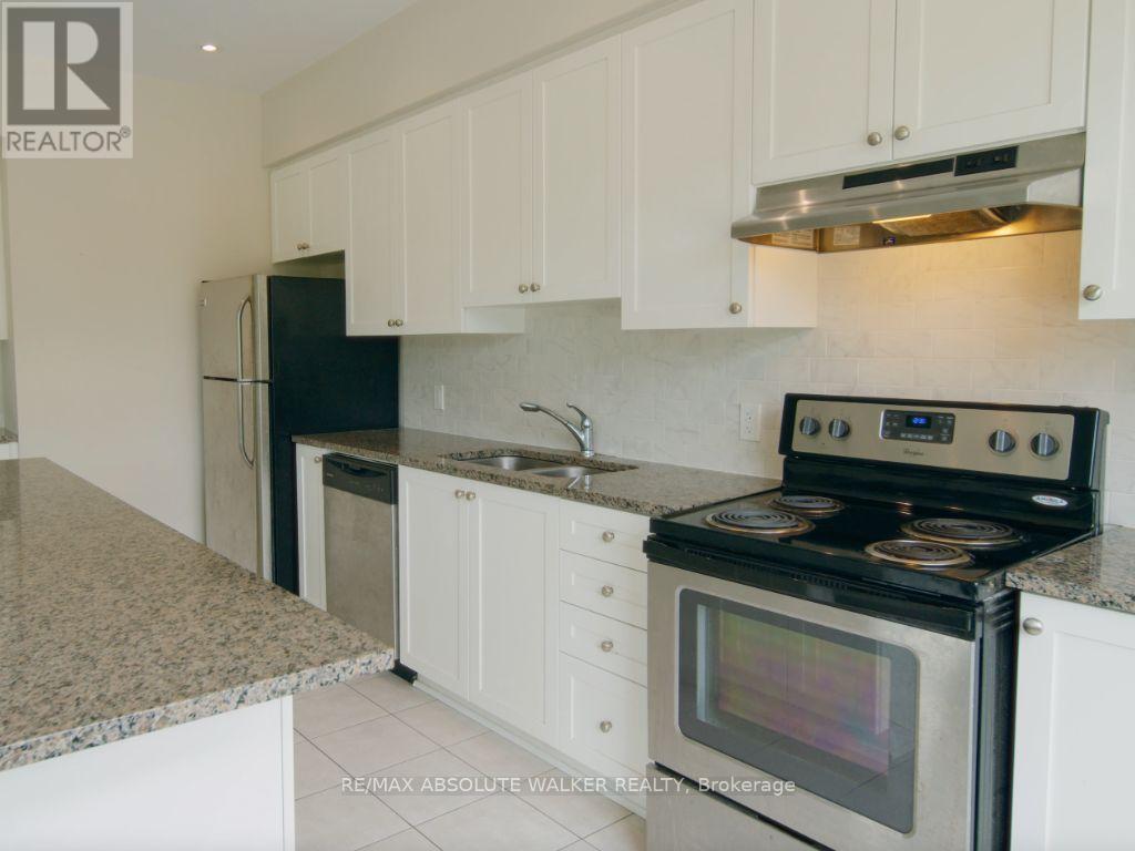 135 Wild Senna Way, Ottawa, Ontario  K2J 5Z7 - Photo 7 - X12431505