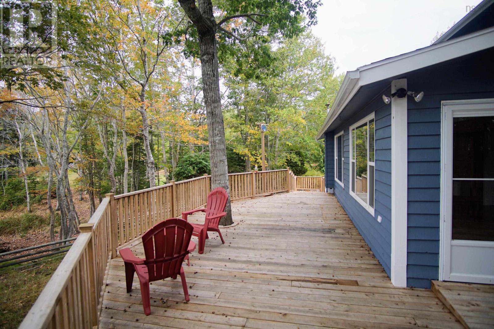 74 Mcgills Point Lane, Shelburne, Nova Scotia  B0T 1W0 - Photo 12 - 202524533