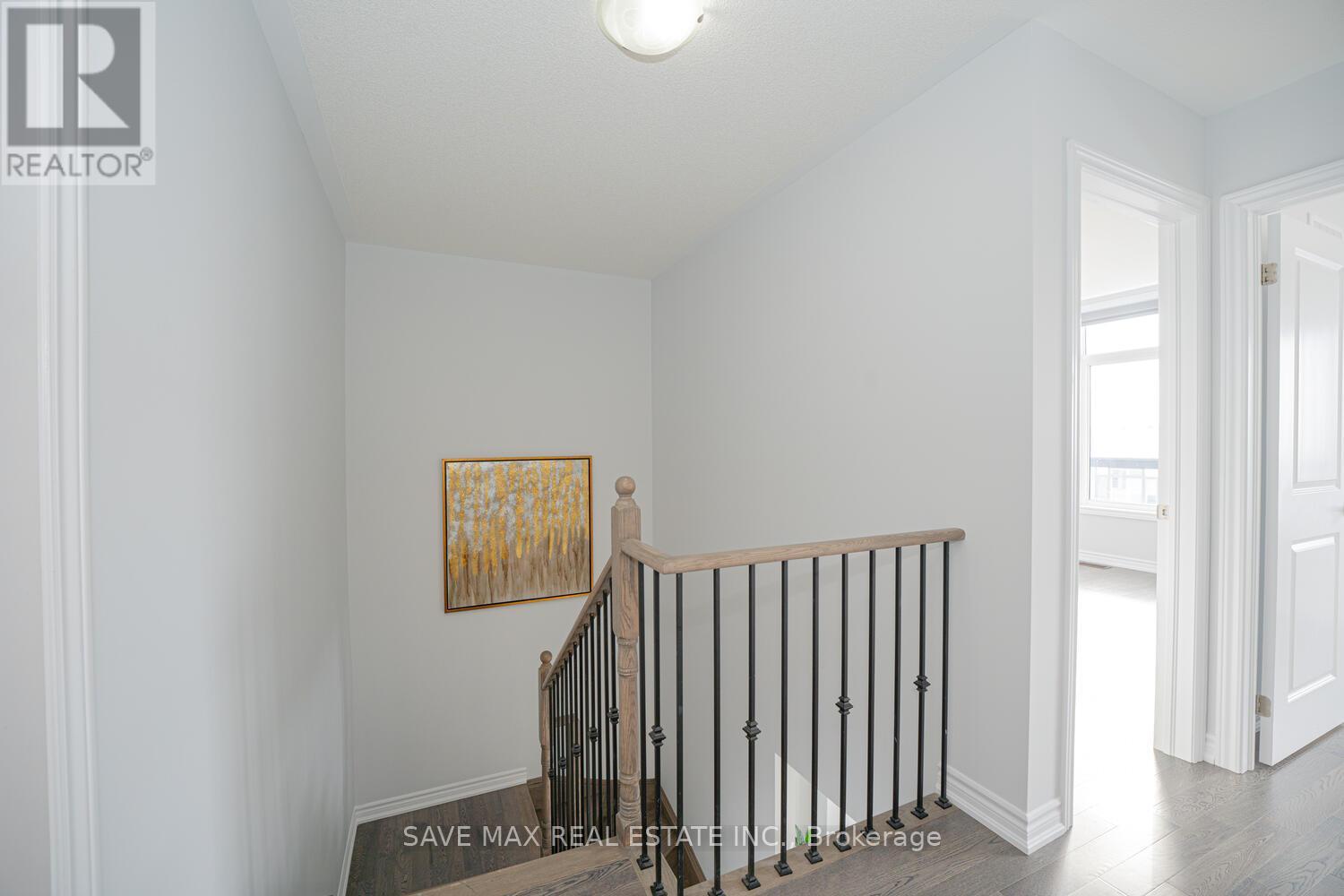 77 Minnock Street, Caledon, Ontario  L7C 4K8 - Photo 22 - W12431468