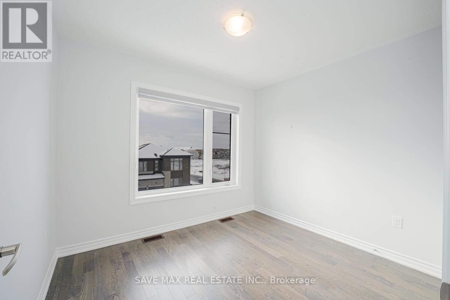 77 Minnock Street, Caledon, Ontario  L7C 4K8 - Photo 30 - W12431468