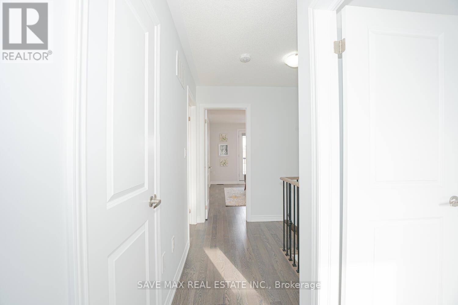 77 Minnock Street, Caledon, Ontario  L7C 4K8 - Photo 33 - W12431468