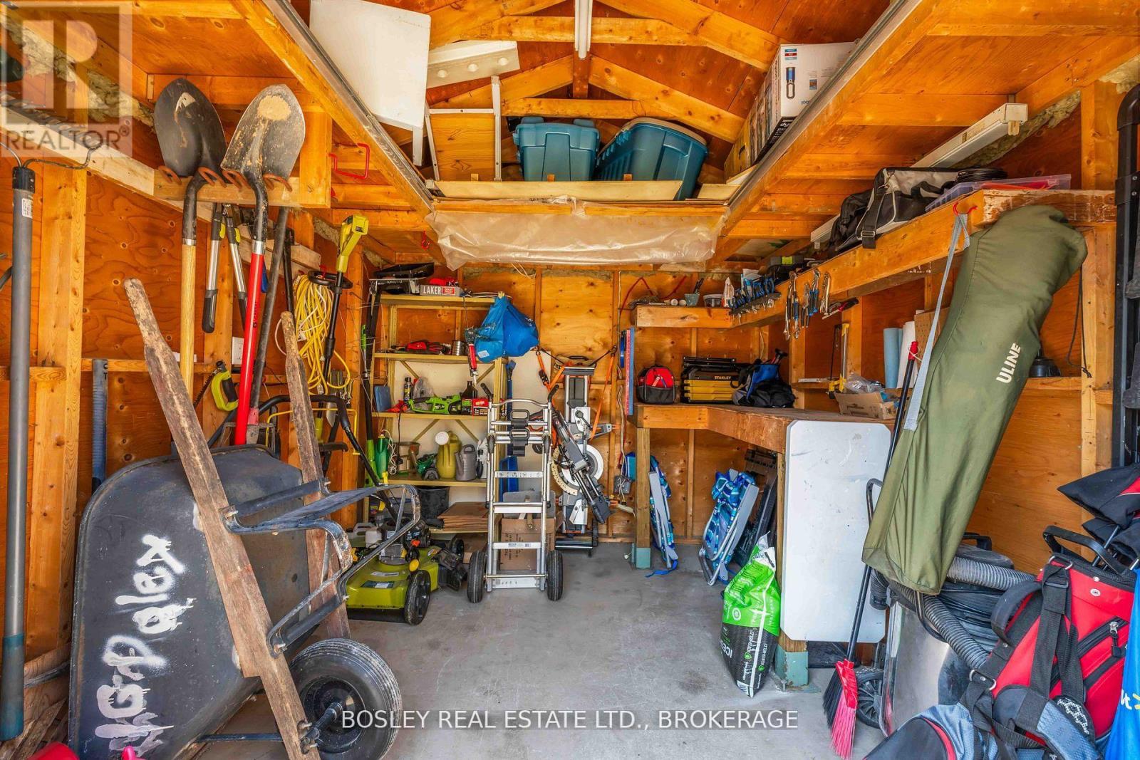 11 Keele Street, St. Catharines (Burleigh Hill), Ontario  L2T 1M6 - Photo 25 - X12431481