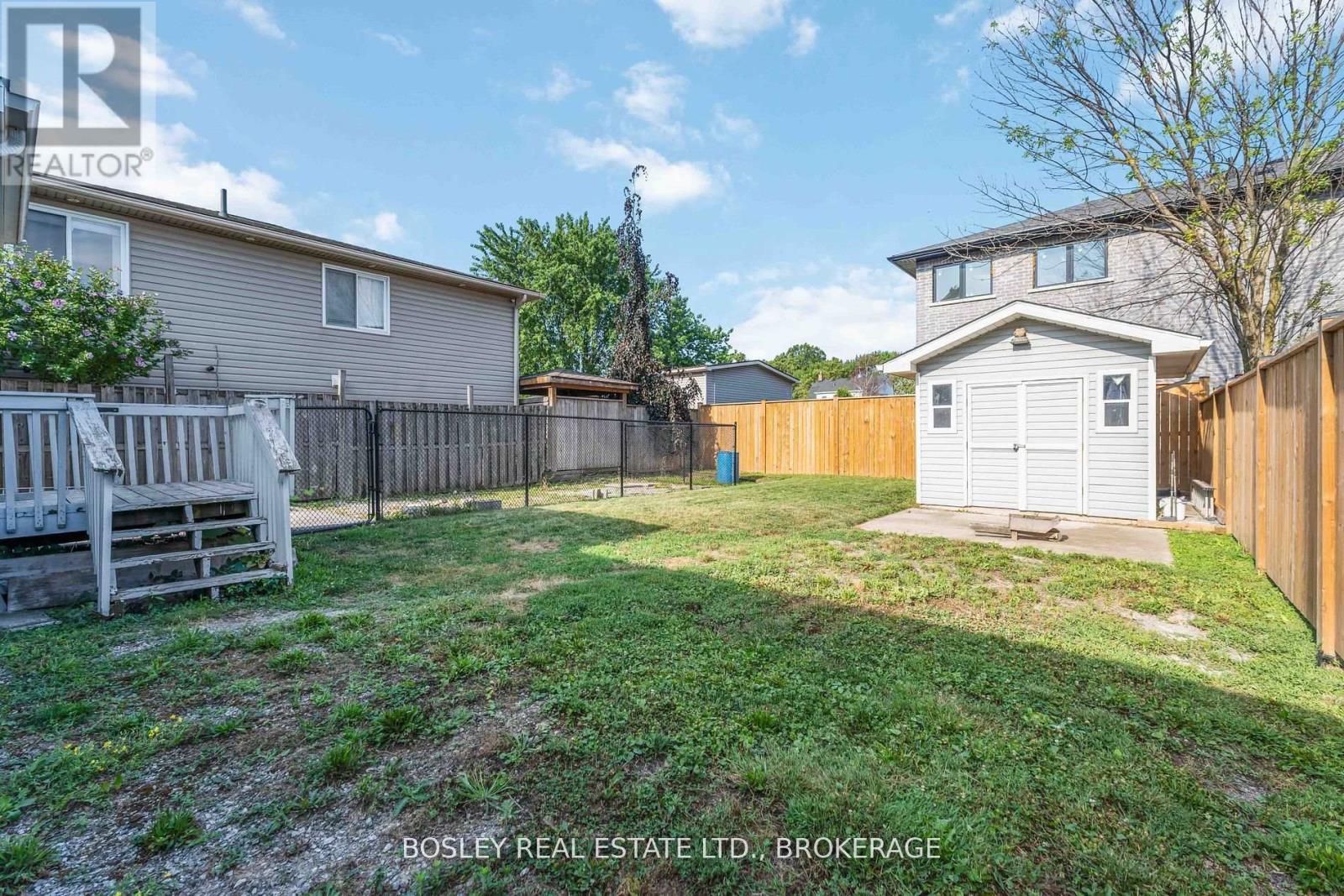 11 Keele Street, St. Catharines (Burleigh Hill), Ontario  L2T 1M6 - Photo 29 - X12431481