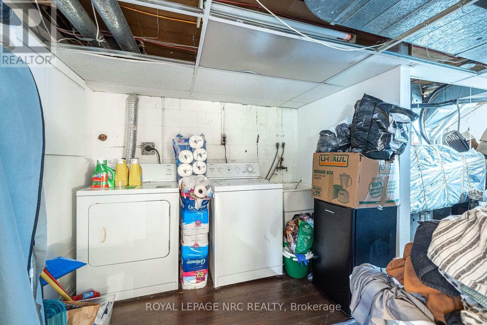 3797 Wiltshire Boulevard, Niagara Falls (Casey), Ontario  L2J 3E5 - Photo 43 - X12431496