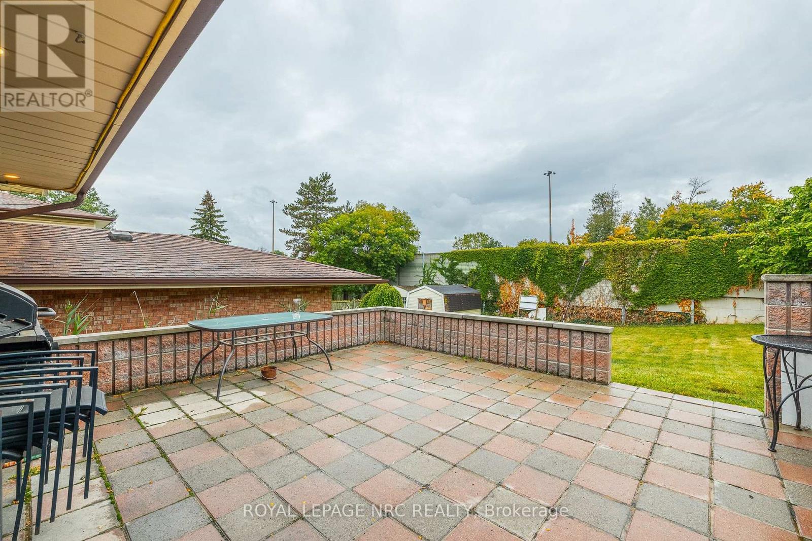 3797 Wiltshire Boulevard, Niagara Falls (Casey), Ontario  L2J 3E5 - Photo 44 - X12431496