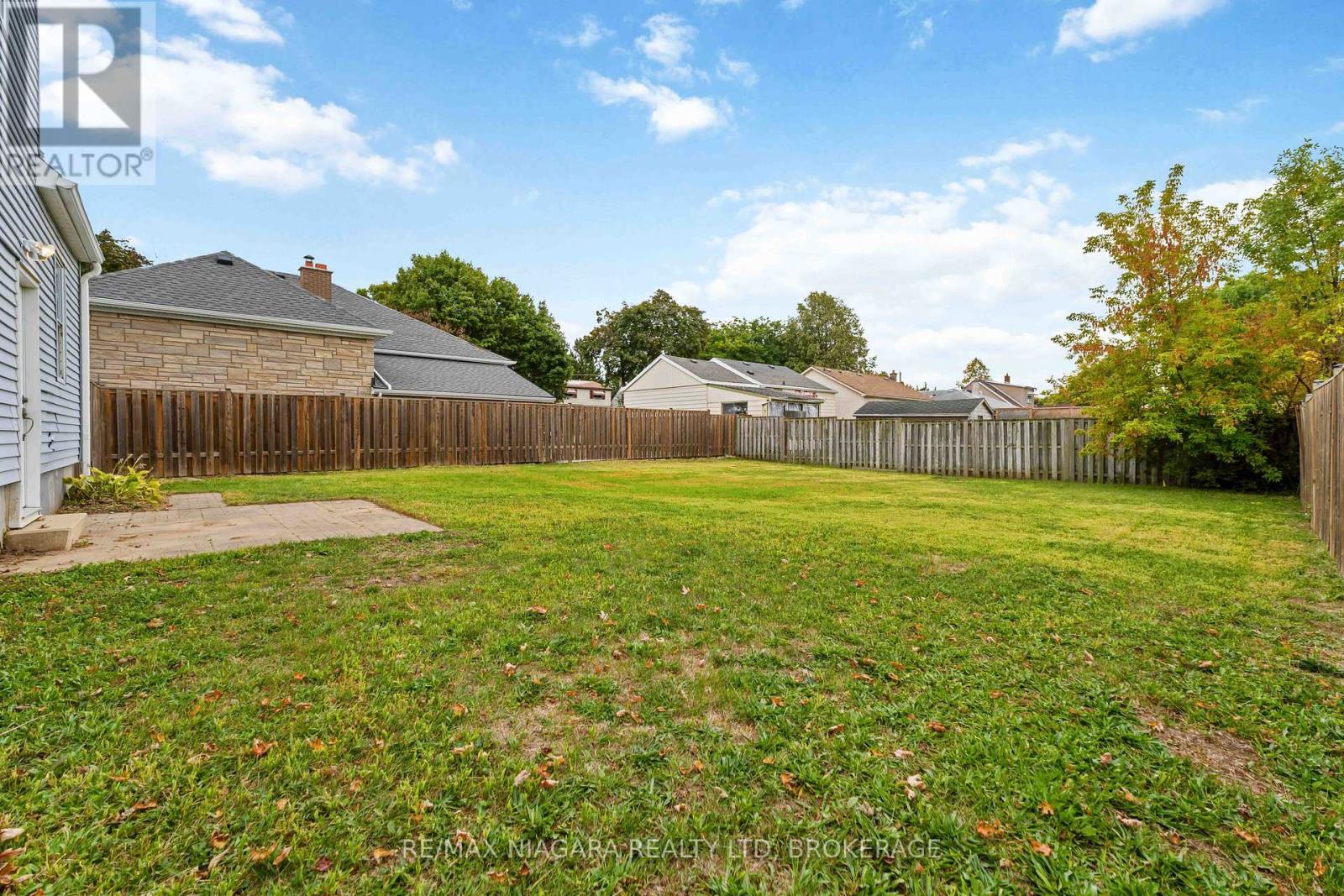21 Maywood Avenue, St. Catharines, Ontario  L2R 1C5 - Photo 25 - X12426084