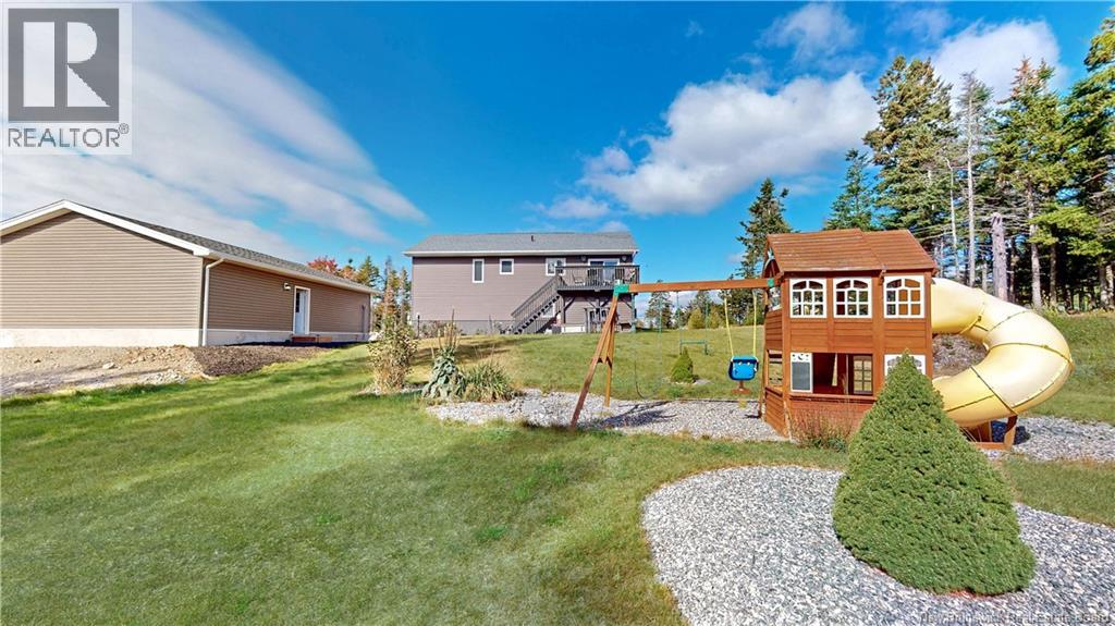 12 Hutson Street, Rothesay, New Brunswick  E2S 1A5 - Photo 3 - NB127308