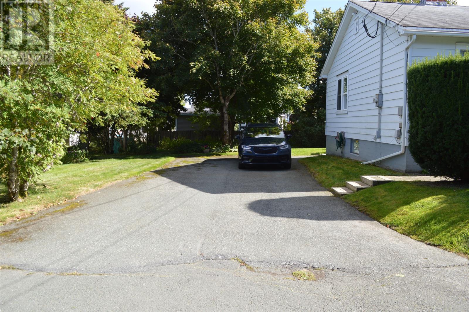 33 Cedar Drive, St. John's, Newfoundland & Labrador  A1A 4X4 - Photo 5 - 1290691