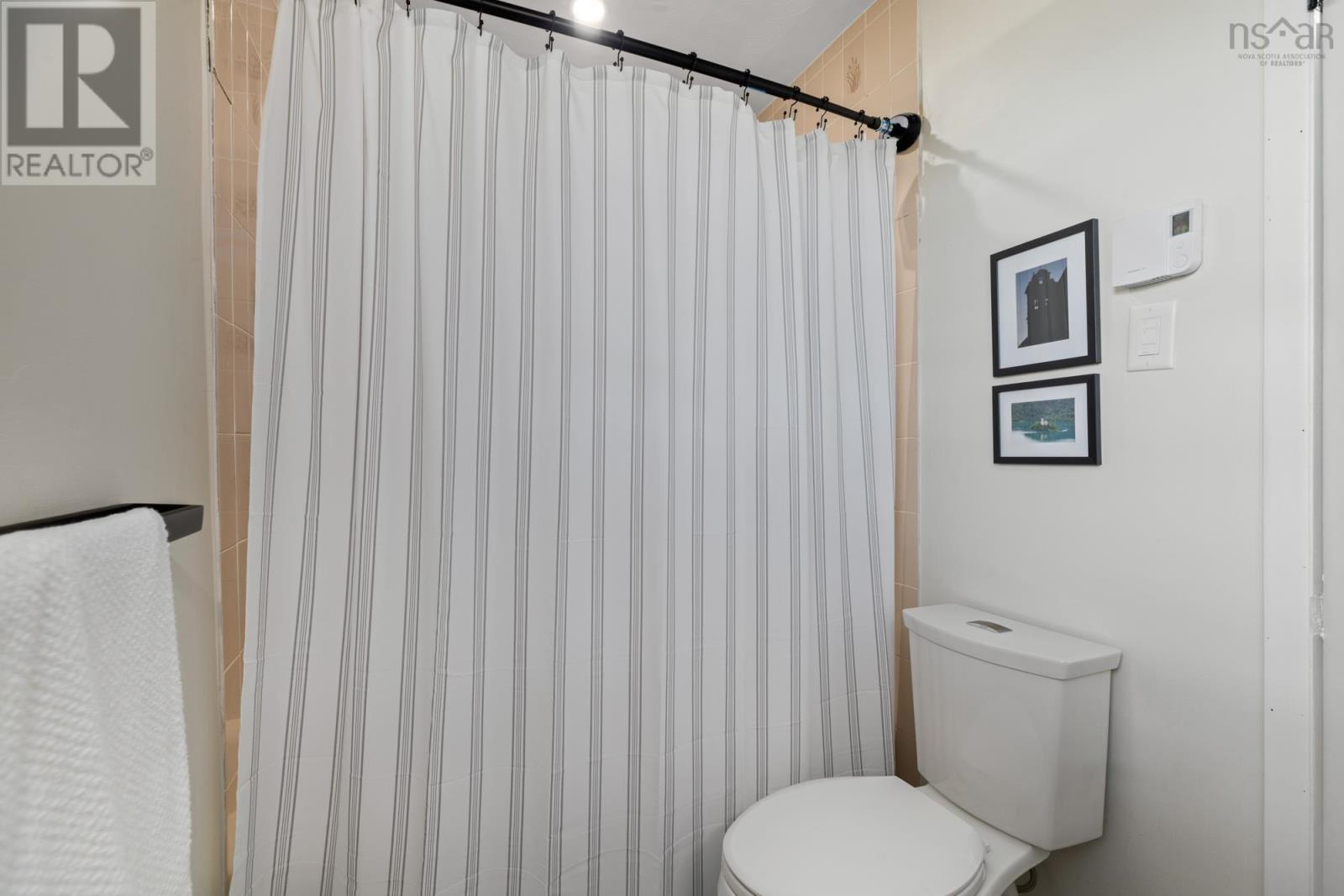 1 Hampshire Way, Cole Harbour, Nova Scotia  B2V 2A3 - Photo 36 - 202523170