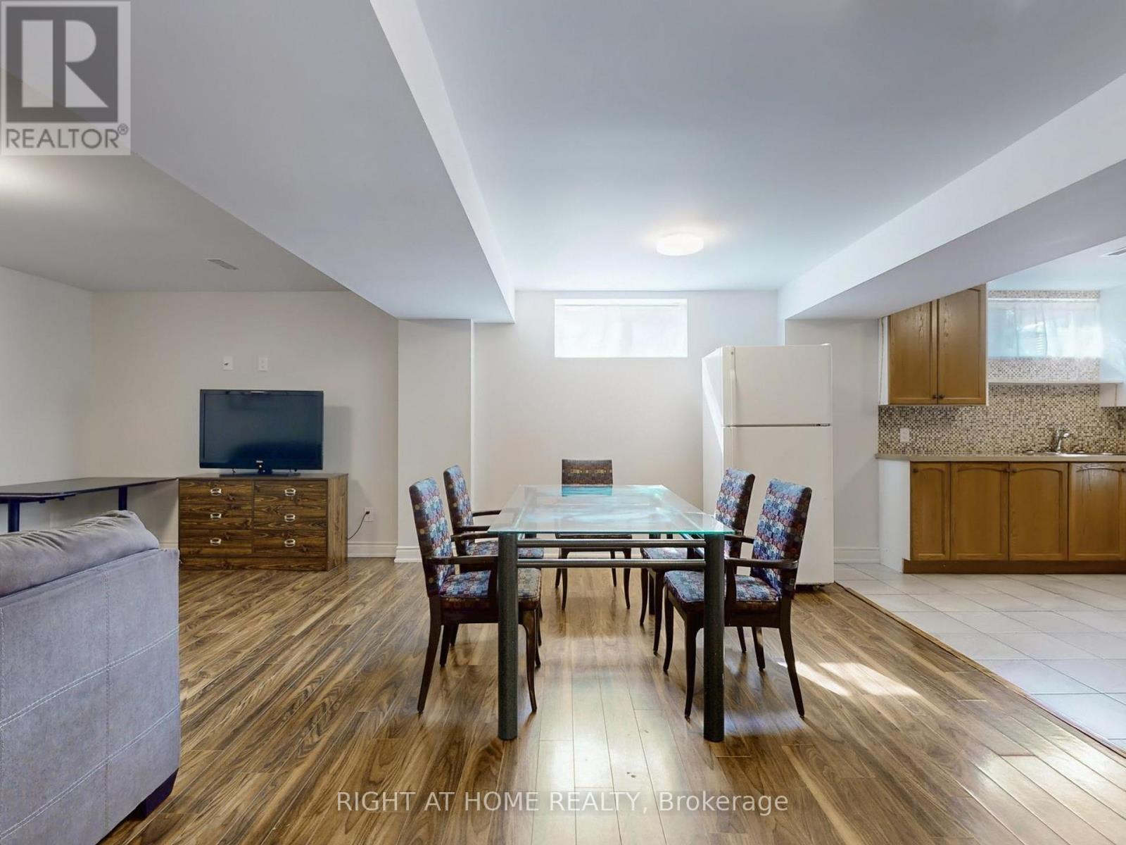 14 - 9 Amalfi Court, Vaughan, Ontario  L4L 9S2 - Photo 30 - N12431476