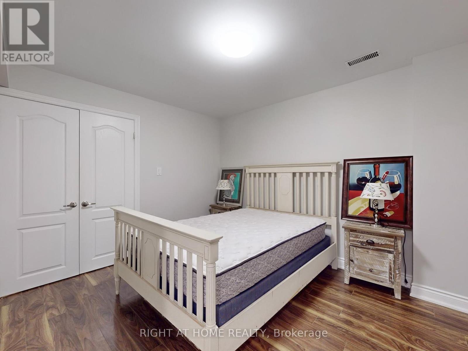 14 - 9 Amalfi Court, Vaughan, Ontario  L4L 9S2 - Photo 35 - N12431476