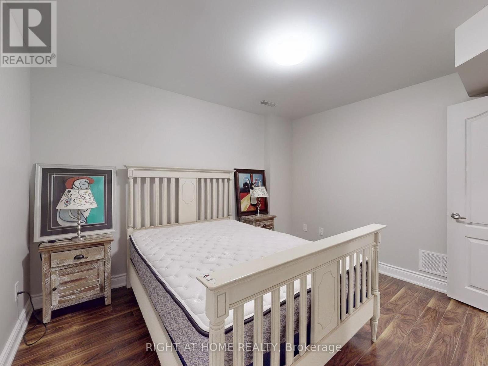 14 - 9 Amalfi Court, Vaughan, Ontario  L4L 9S2 - Photo 36 - N12431476