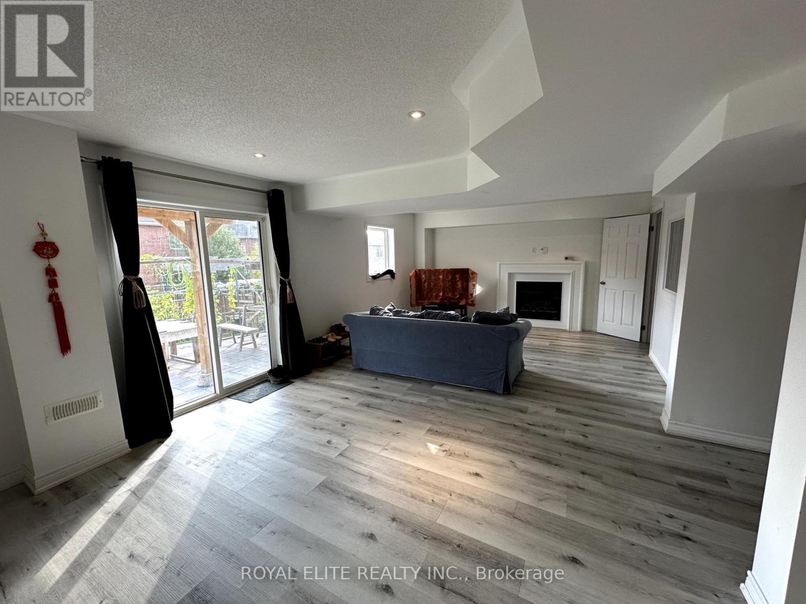 Basement - 196 Colesbrook Road, Richmond Hill, Ontario  L4S 0C2 - Photo 3 - N12431482