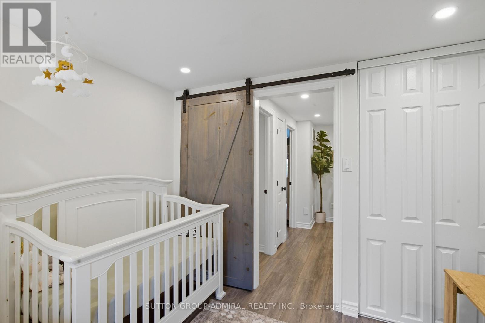 182 Talbot Crescent, Newmarket, Ontario  L3Y 1A3 - Photo 17 - N12431491