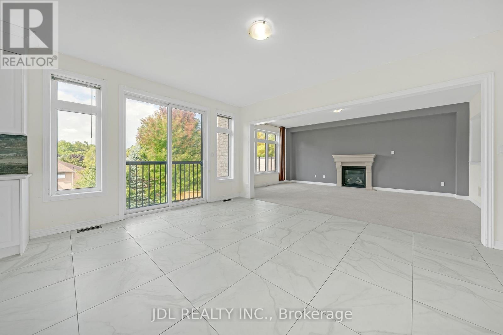24 Forest Edge Crescent, East Gwillimbury, Ontario  L9N 1R8 - Photo 18 - N12431507
