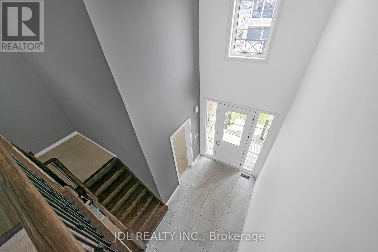 24 Forest Edge Crescent, East Gwillimbury, Ontario  L9N 1R8 - Photo 31 - N12431507