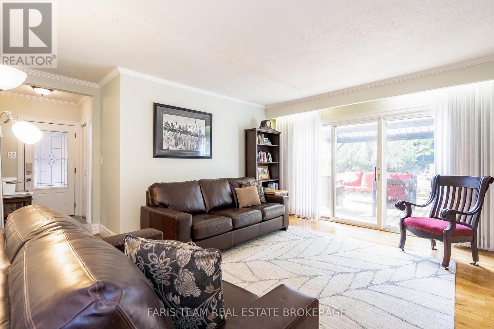404 Manly Street, Midland, Ontario  L4R 3E3 - Photo 19 - S12431504