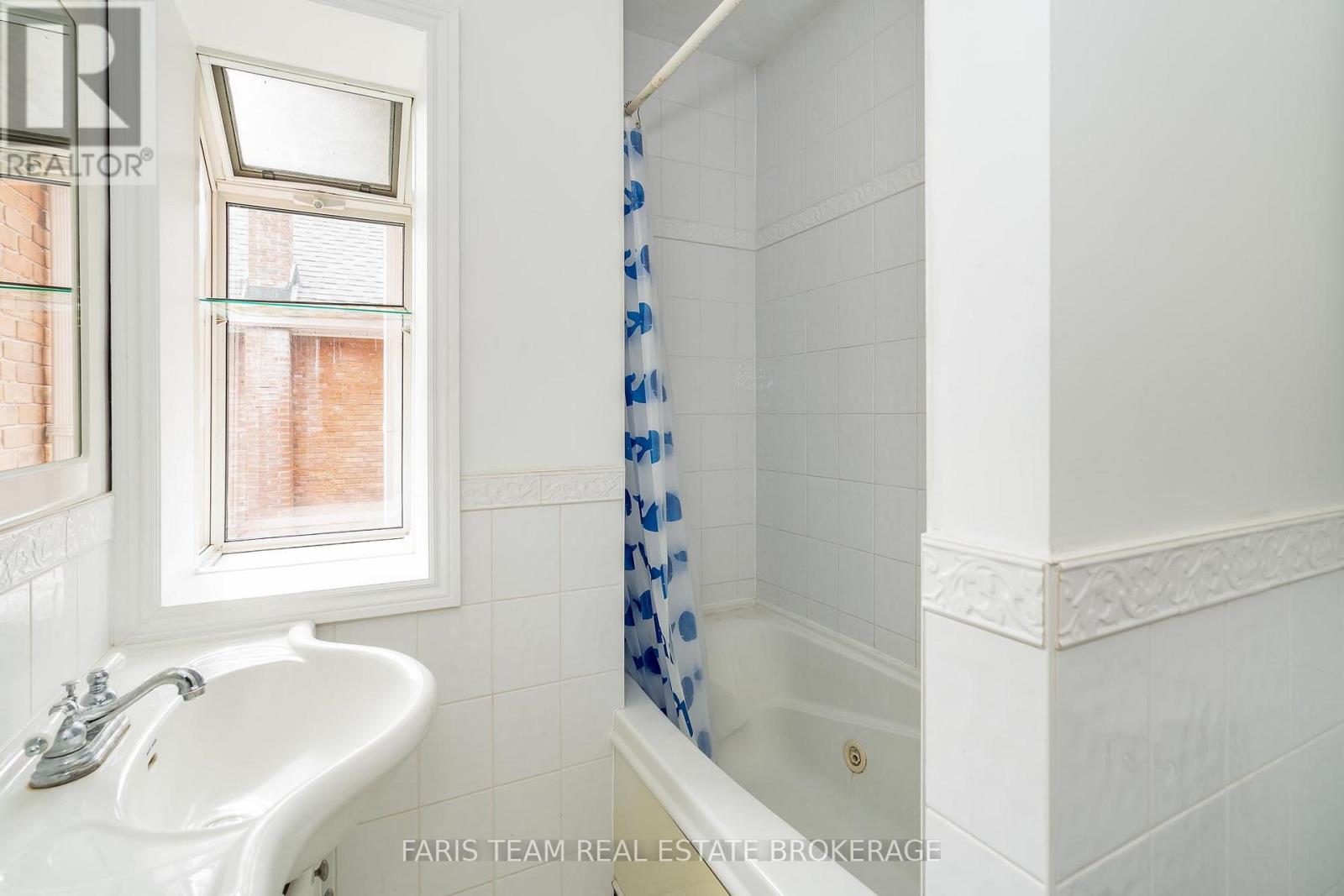 404 Manly Street, Midland, Ontario  L4R 3E3 - Photo 26 - S12431504