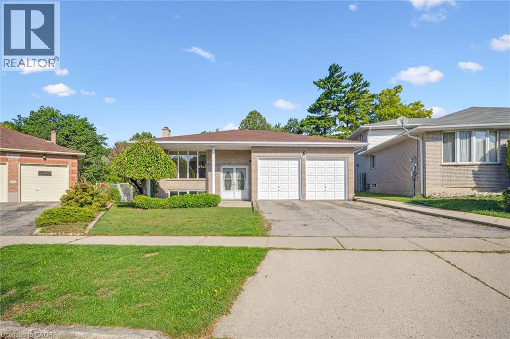 42 Azores Crescent, Cambridge, Ontario  N1R 7Z4 - Photo 3 - 40773327