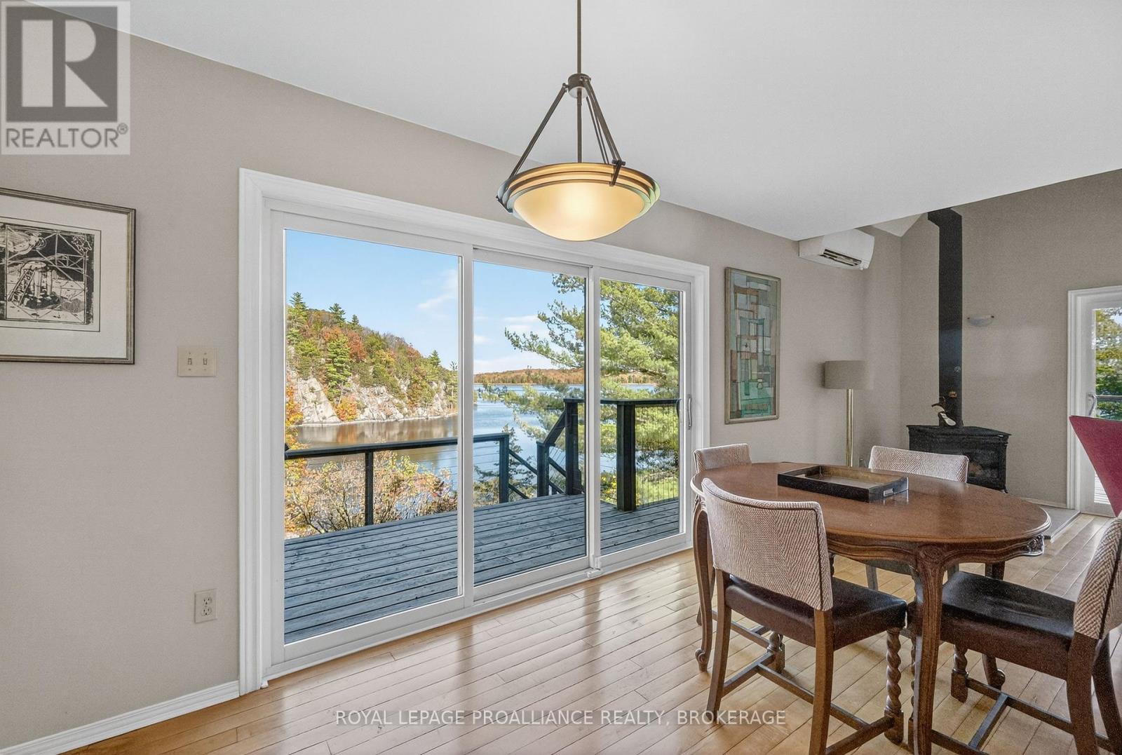 111 Big Hill Road, Front Of Leeds & Seeleys Bay, Ontario  K0H 2N0 - Photo 14 - X12431518