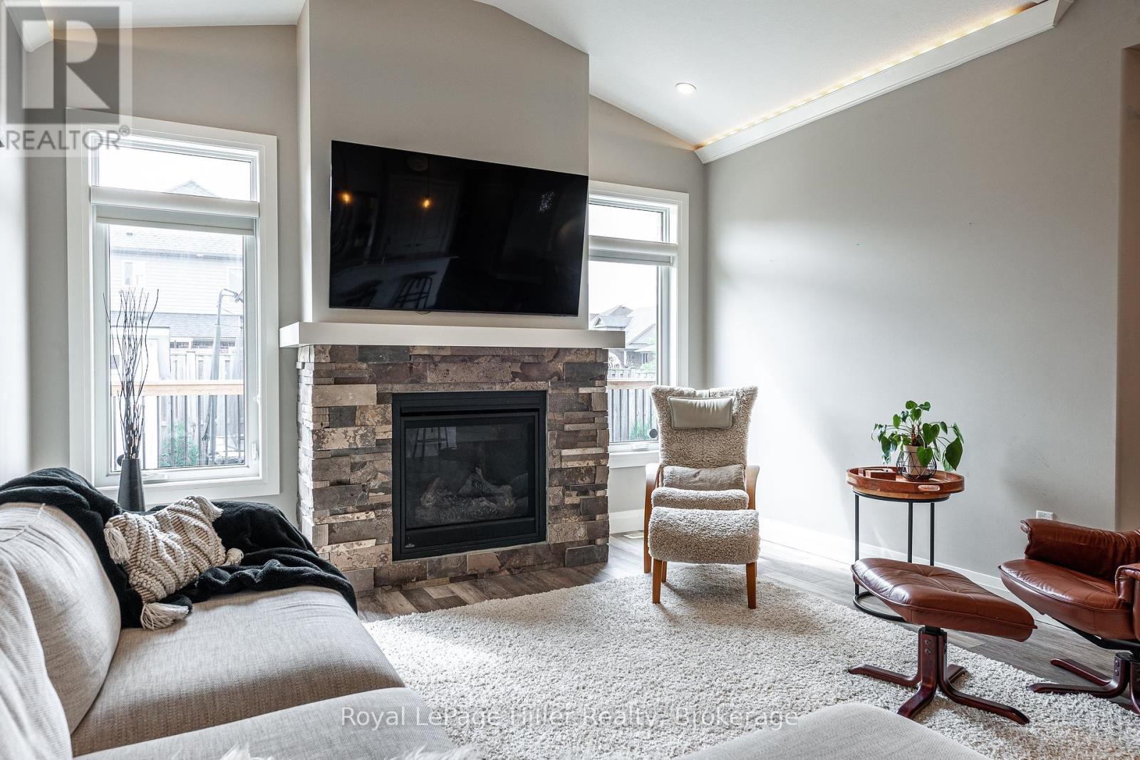 3 Orr Street, Stratford, Ontario  N5A 0C6 - Photo 16 - X12431557
