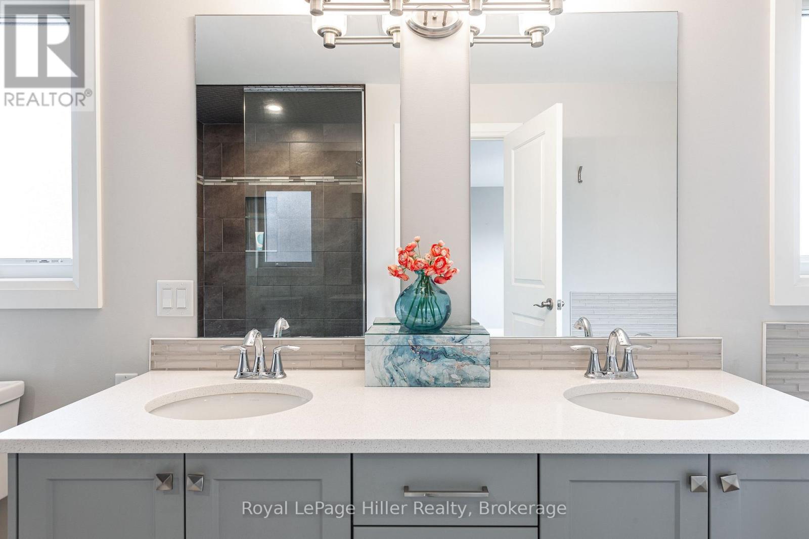 3 Orr Street, Stratford, Ontario  N5A 0C6 - Photo 25 - X12431557