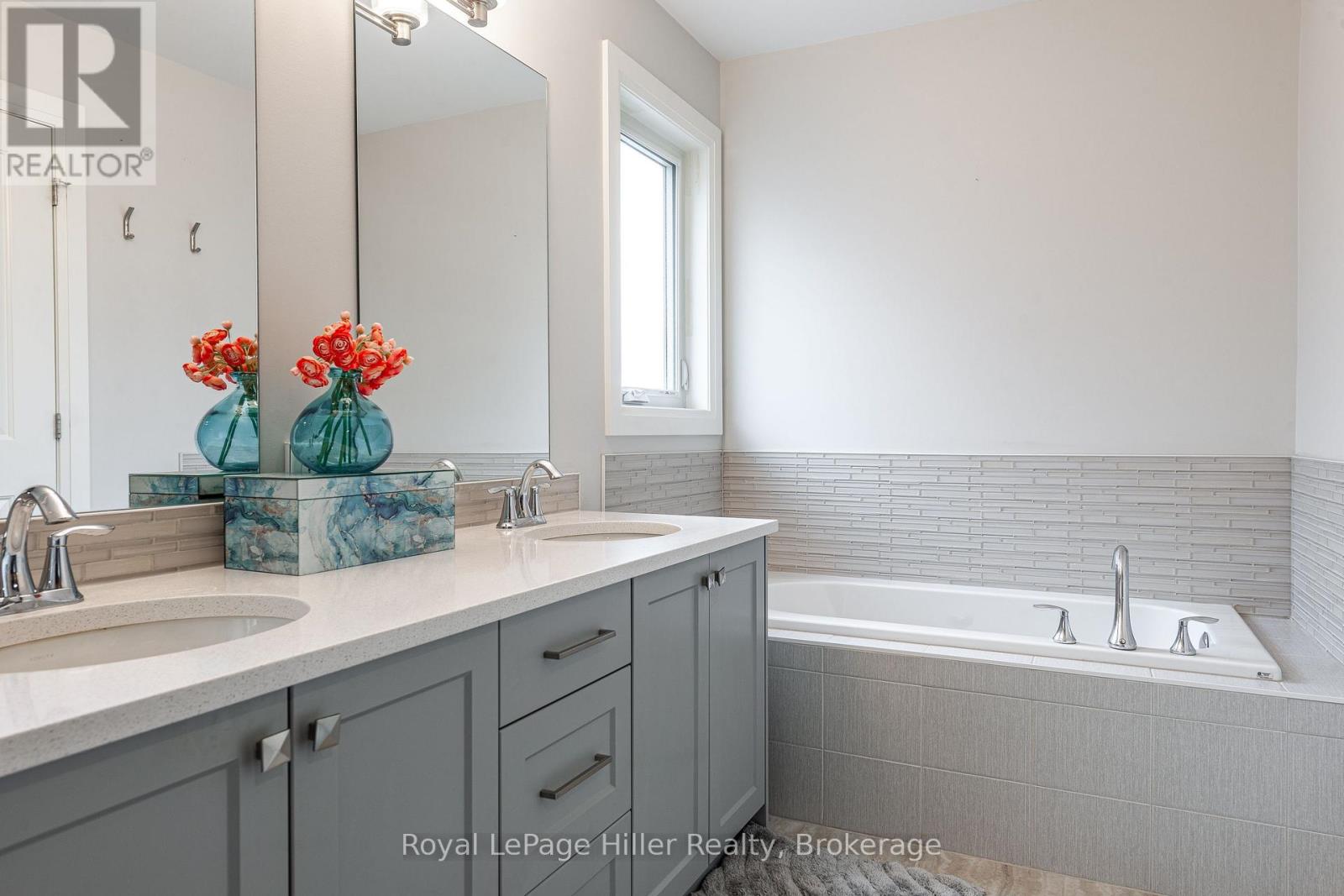 3 Orr Street, Stratford, Ontario  N5A 0C6 - Photo 26 - X12431557