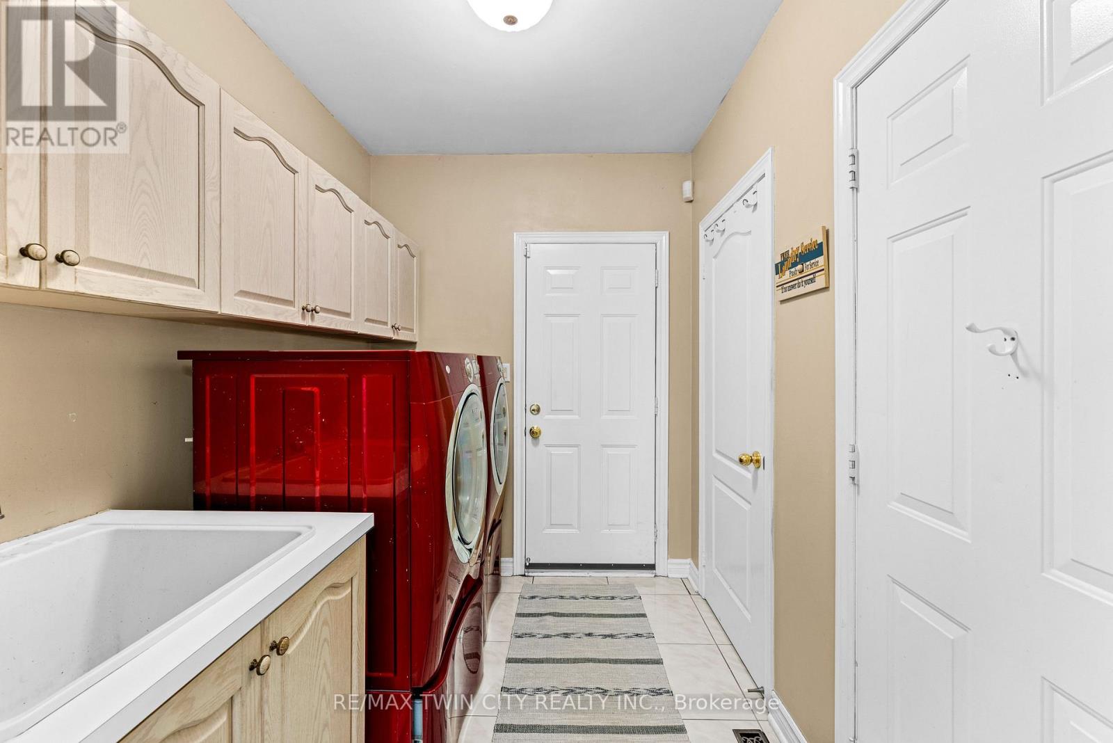 670 Peter Robertson Boulevard, Brampton, Ontario  L6R 1L8 - Photo 20 - W12431486