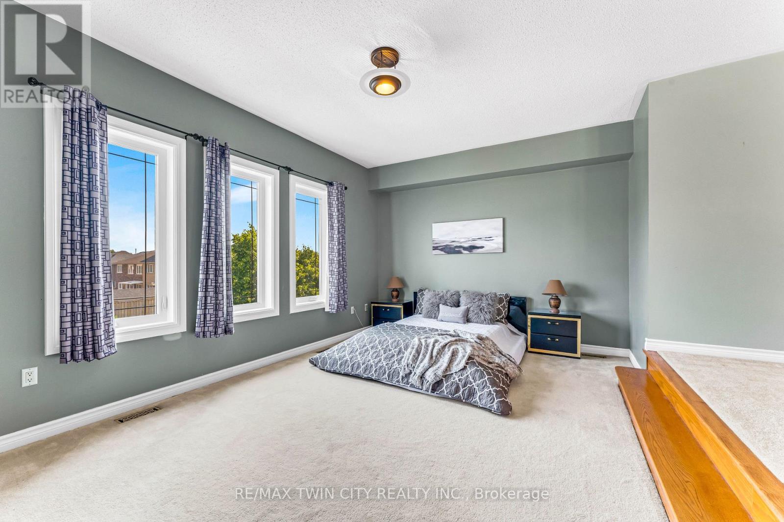 670 Peter Robertson Boulevard, Brampton, Ontario  L6R 1L8 - Photo 27 - W12431486
